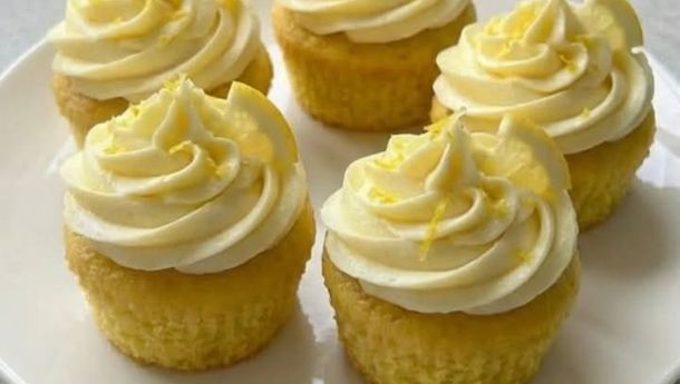 Yuk, Buat Lemon Cupcake Pakai Lemon Buttercream Frosting