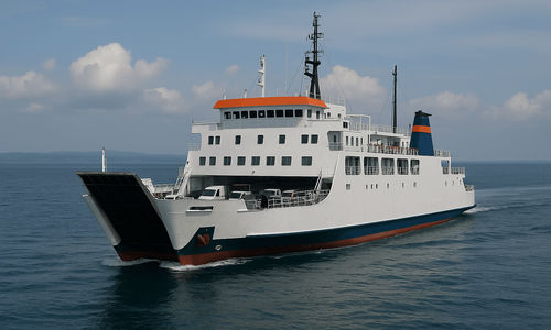 kapal-feri.png