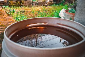 Ilustrasi penampungan air hujan.