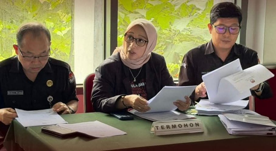 KPU Sulut sebagai Termohon dalam sidang lanjutan KIP Sulut.