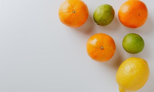 Buah citrus sebaiknya tidak dikonsumsi saat berbuka puasa.