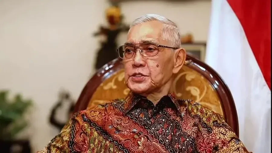 Jenderal TNI (Purn.) Try Sutrisno. (Tangkapan layar YouTube Sekretariat Presiden)