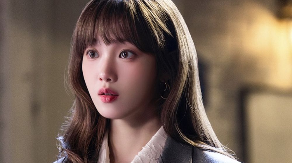 Lee Sung Kyung dalam drama Korea In Your Radiant Season.