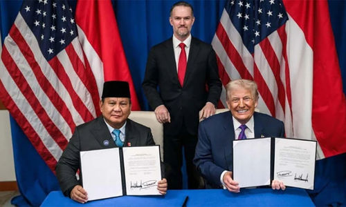 art indonesia prabowo trump.jpg