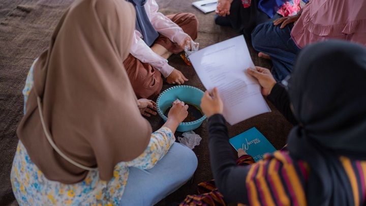 Akademisi UMY Latih Warga Bantul Olah Jelantah Jadi Sabun