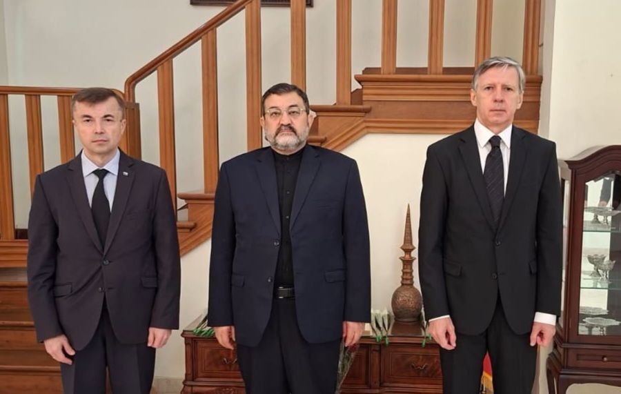 Duta Besar Rusia untuk Indonesia, Sergei Tolchenov, mengunjungi Kedutaan Besar Iran di Jakarta pada Jumat, 6 Maret 2026. (Foto: Russian Embassy)