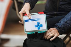 7 Obat-obatan yang Harus Ada di Kotak P3K Mobil untuk Mudik