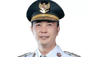 BUPATI MUHAMMAD FIKRI THOBARI.jpg