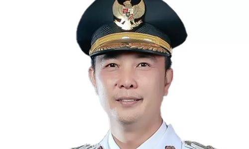 BUPATI MUHAMMAD FIKRI THOBARI.jpg