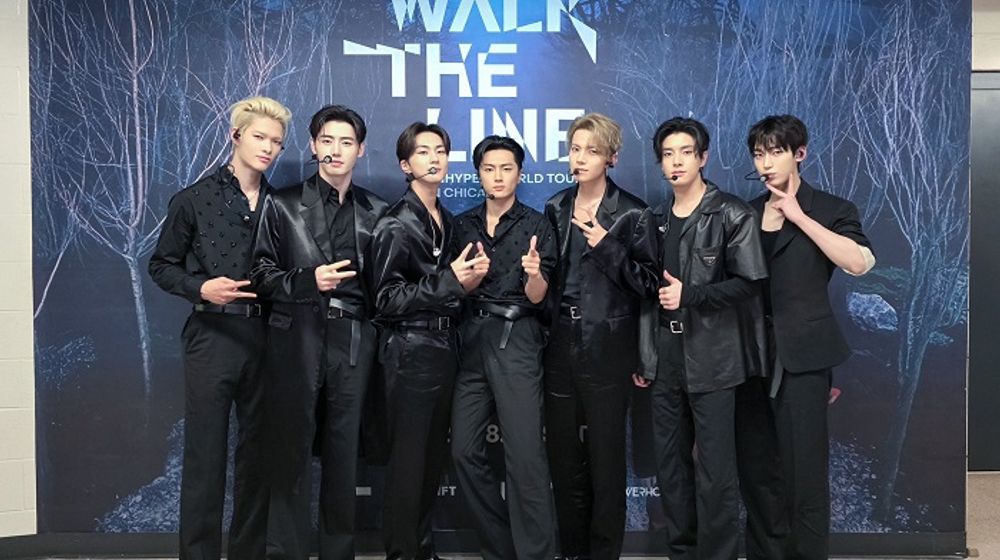 Boy group K-pop ENHYPEN.