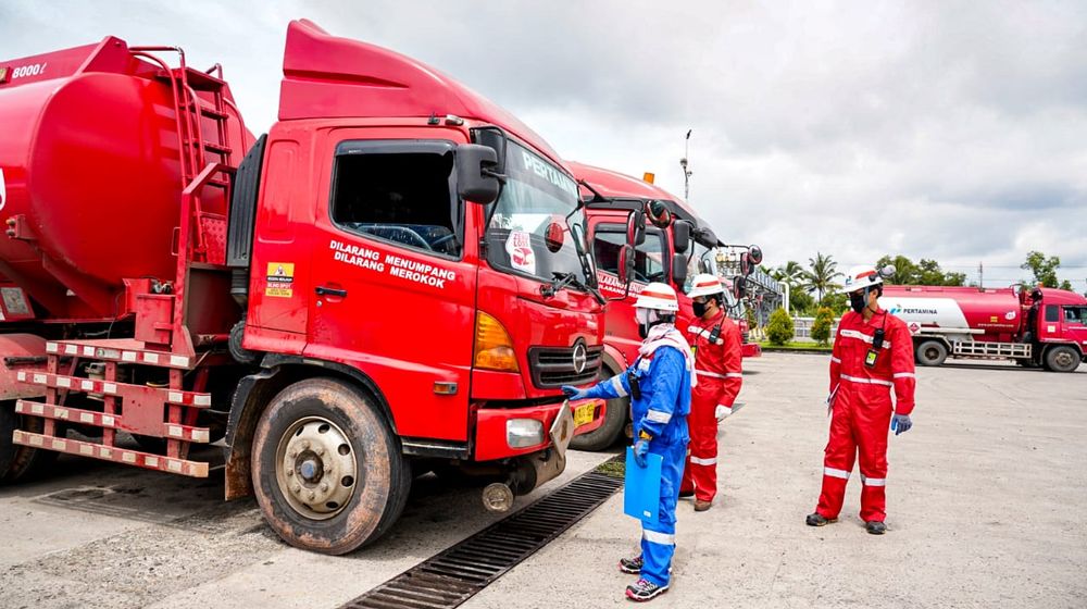 JELANG-TAHUN-BARU-2022-PERTAMINA-PASTIKAN-STOK-BBM-NASIONAL-AMAN-1.jpg