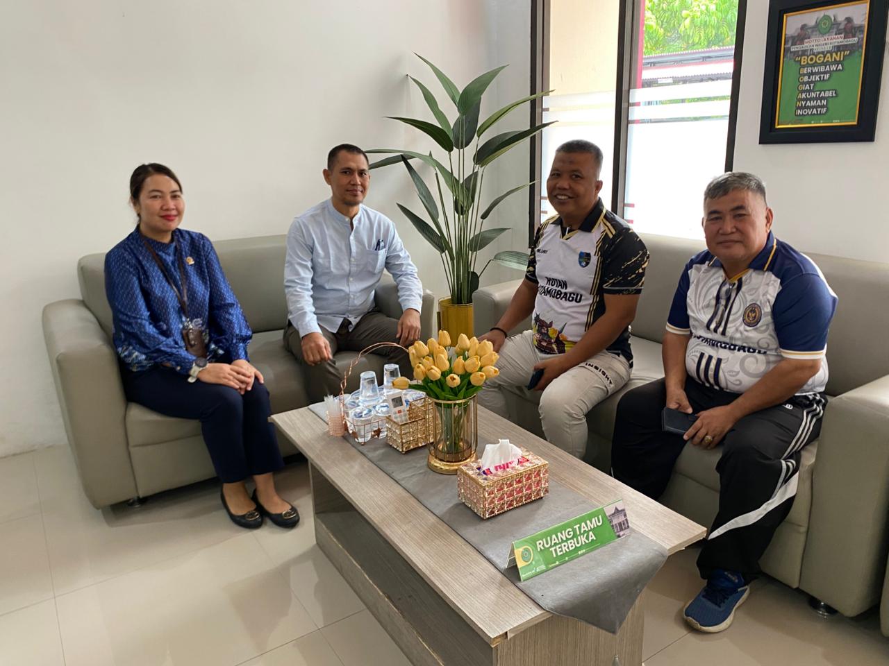 Rutan Kotamobagu melakukan koordinasi dengan PN dan Kejari Kotamobagu. 