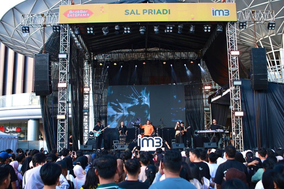 IM3 menghadirkan Bookber SATSPAM+ di Lampung dimeriahkan penampilan spesial Sal Priadi, Kajian Ramadan bersama Ustad Kalcer Bachrul Alam.