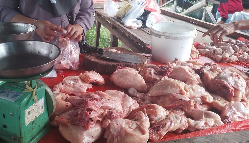 Makin Dekat Lebaran, Harga Naik hingga Stok Sembako Menipis