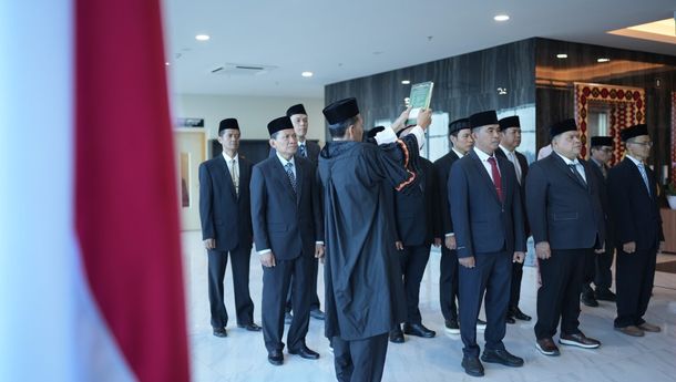 Rektor UIN RIL Lantik Unsur Pimpinan Periode 2026–2030