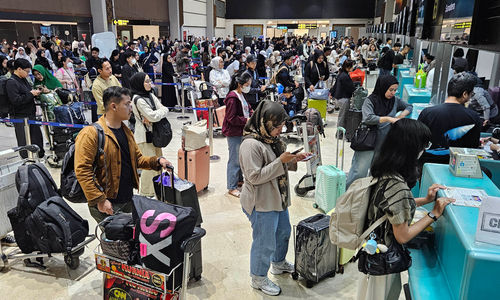 Puncak Mudik Bandara - Panji 1.jpg