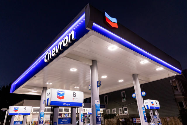 108219961-1767651685621-108219961-1761915602355-gettyimages-2243535701-CHEVRON_EARNS.jpeg