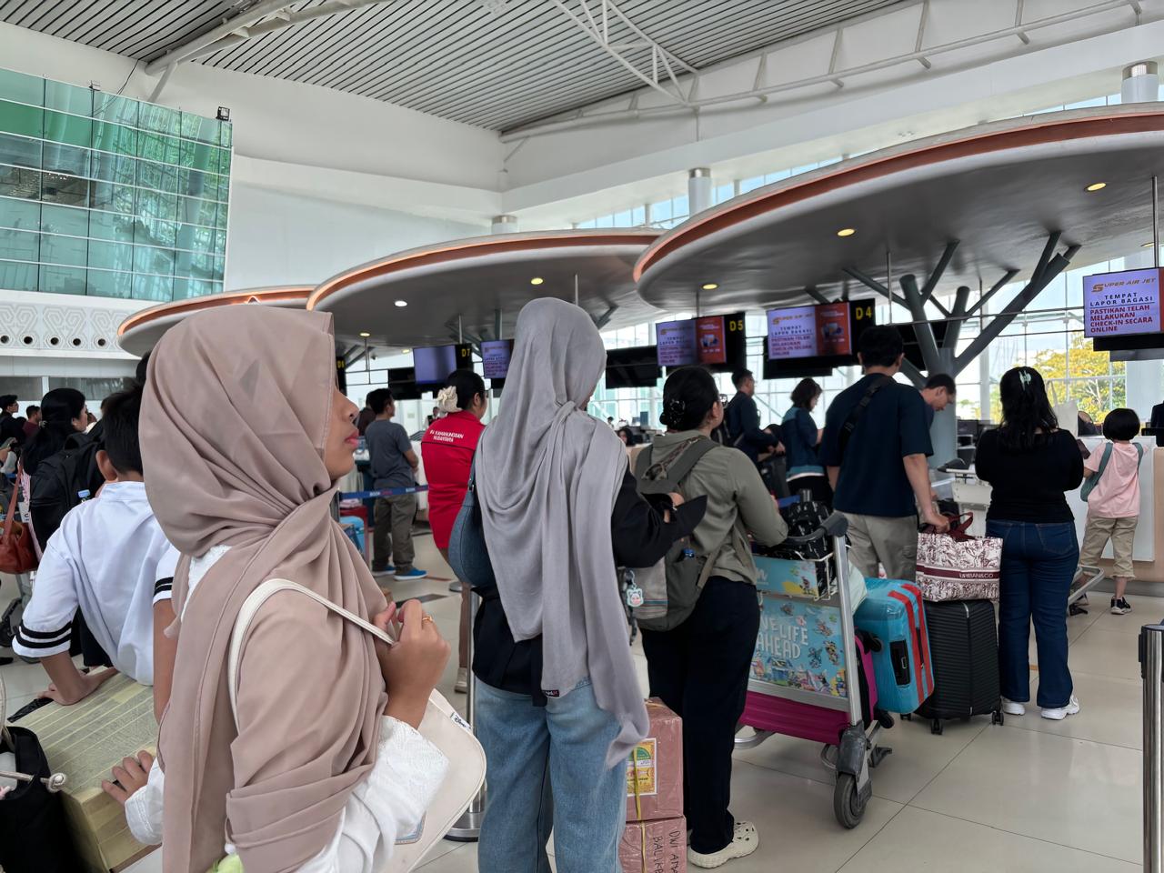 Trafik Penumpang Bandara Sepinggan Balikpapan Turun 10,52%