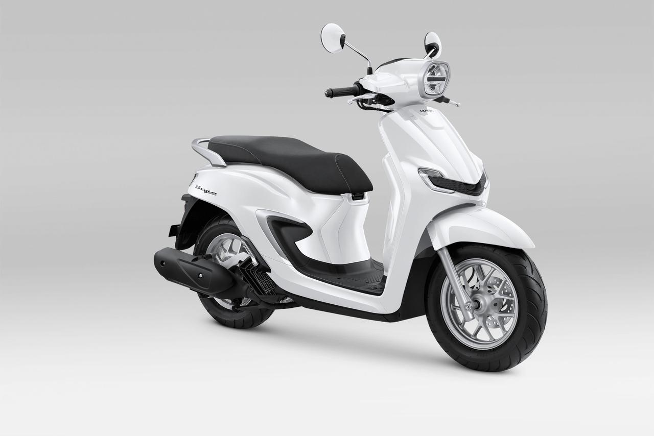 Honda Stylo 160 Tampil Mewah, Hadir Warna Burgundy