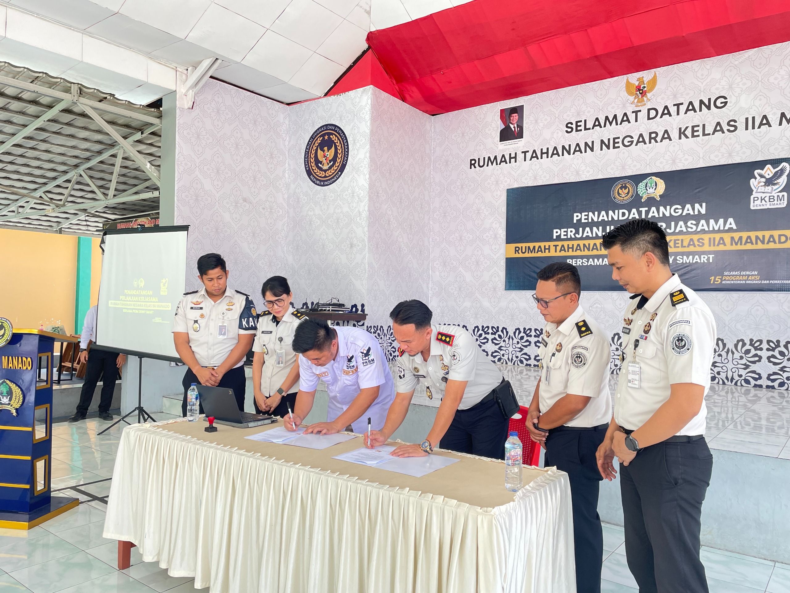 Rutan Manado dan PKBM Denny Smart MoU program pendidikan.