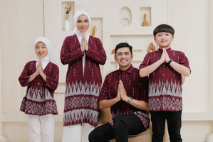 LinkUMKM BRI Dorong UMKM Fesyen Kembangkan Kain Tradisional Modern