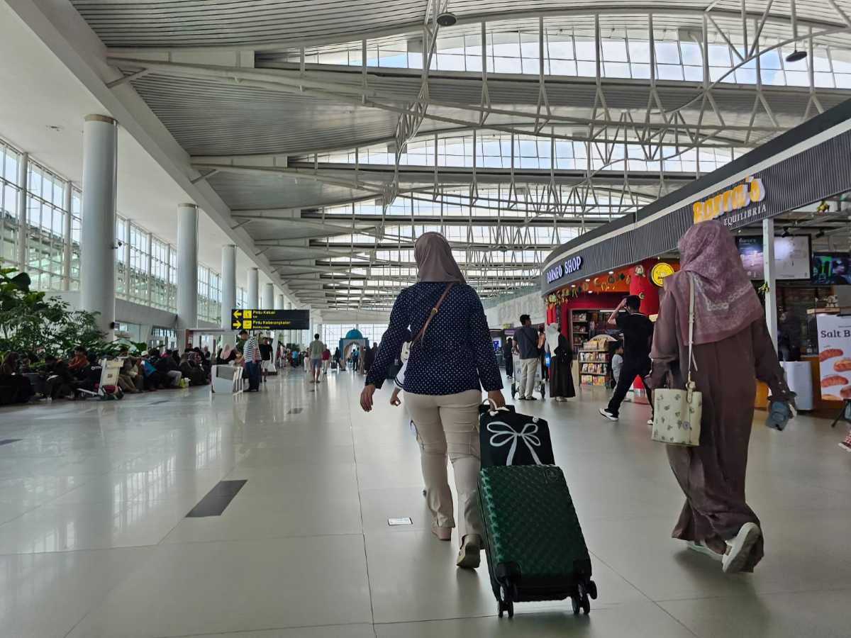 Harga tiket pesawat menuju Balikpapan melambung. 