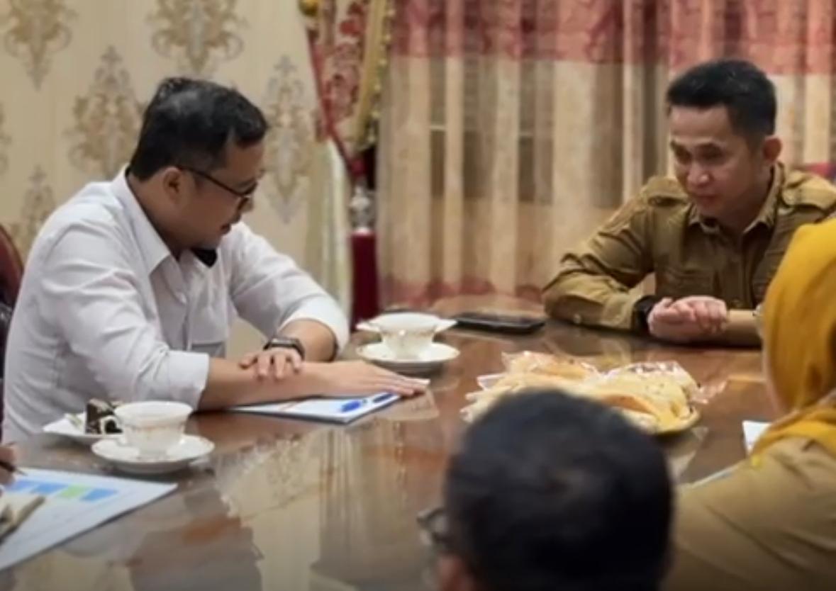 Wali Kota Balikpapan, Rahmad Mas'ud, mengatakan pihaknya telah melakukan pembahasan intensif bersama Balai Wilayah Sungai Kalimantan IV terkait kesiapan infrastruktur dan mitigasi risiko