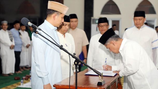 Bupati Lamsel Lantik Ketua Baznas, Tekankan Integritas