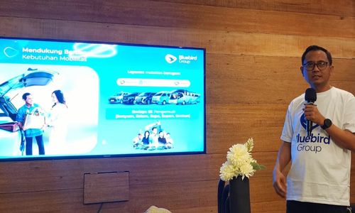  Kepala Pool Bluebird Group Medan Deny Nurhadi