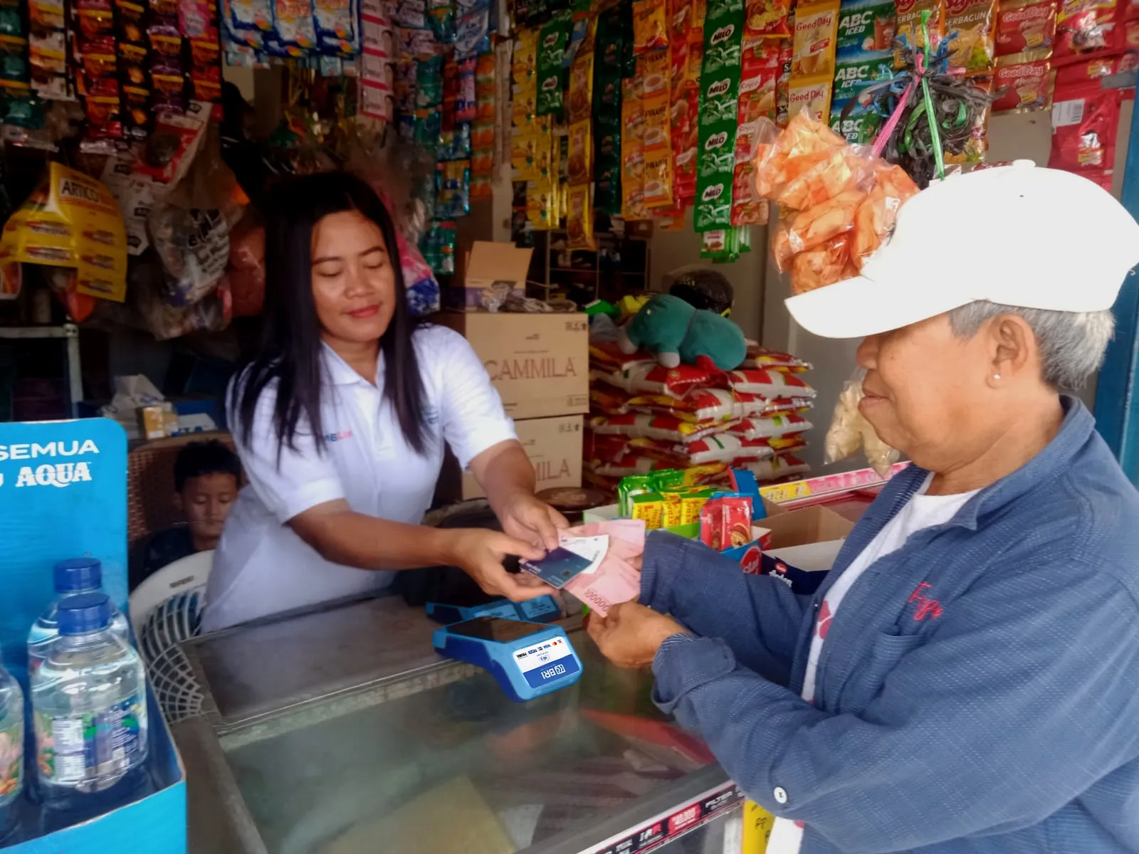 BRILink Agen Miya, Penjual Sembako Sukses Layani Ribuan Transaksi