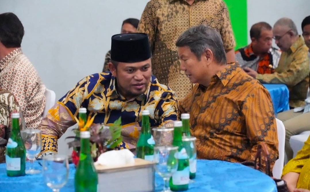CEO Arsari Group Hashim Djojohadikusumo siapkan pembangunan 3 waduk . (Foto: Adpimprov/ Hudais)