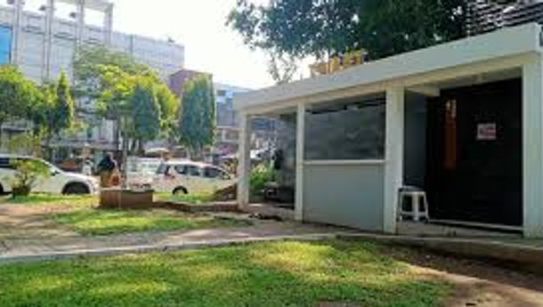 Viral di Medsos, DLH Kota Malang Tutup Toko di Toilet Alun-alun Merdeka