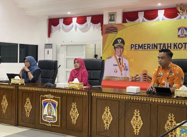 Pemkot Balikpapan mengubah strategi pengelolaan konten media sosial. 
