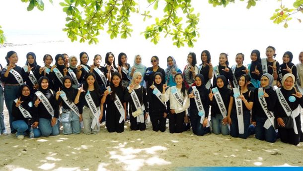 Zita Anjani Pimpin Aksi Bersih Pantai Bersama Finalis Muli Mekhanai Lamsel