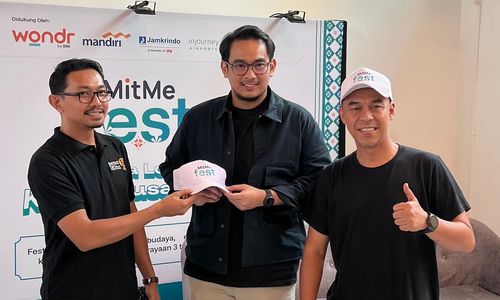 Stafsus Presiden Serukan Gotong Royong Digital 64 Juta UMKM di MitMe Fest 2026