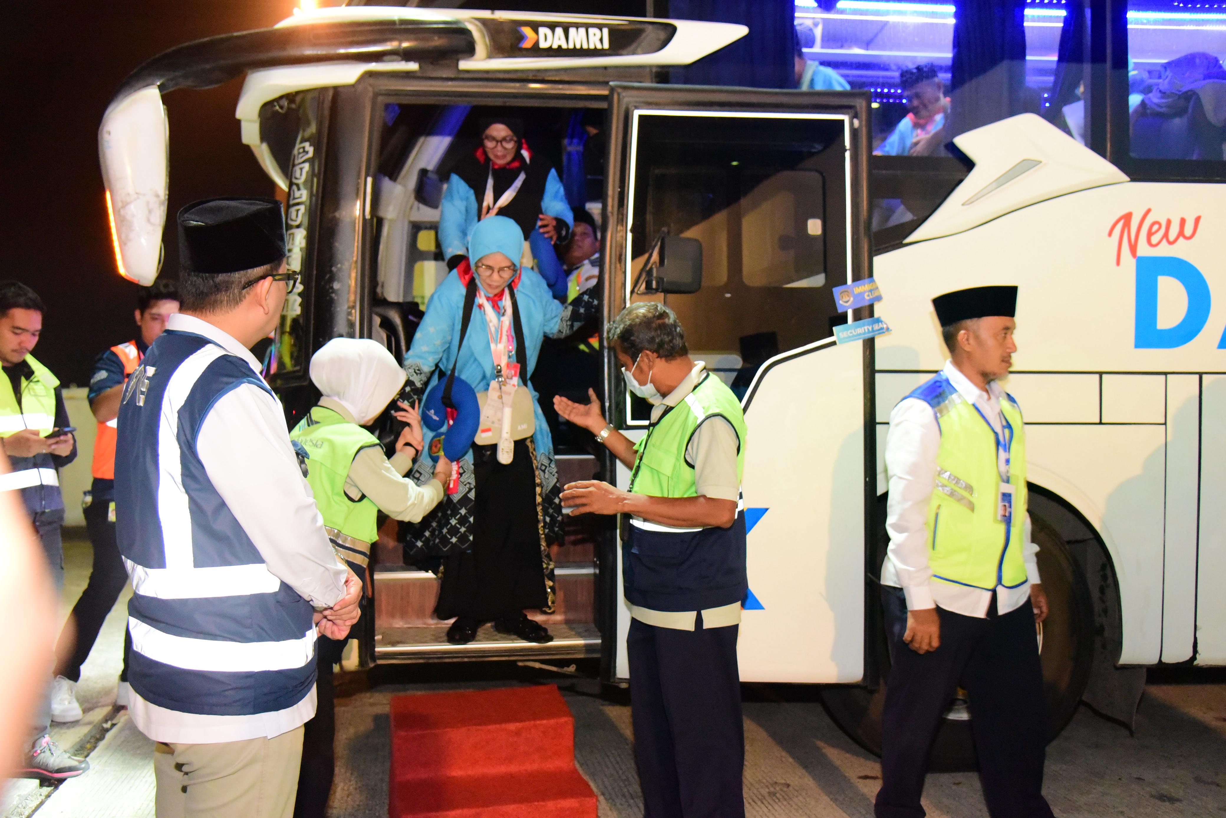 Fasilitas Lengkap Bandara Sepinggan Dikerahkan, Pemberangkatan Haji 2026 Resmi Dimulai