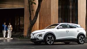 Vinvast Merugi, Namun Agresif