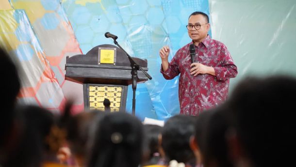 Demokrasi Layu, Keadilan Menyusut: Suara Sudirman Said di Ledalero