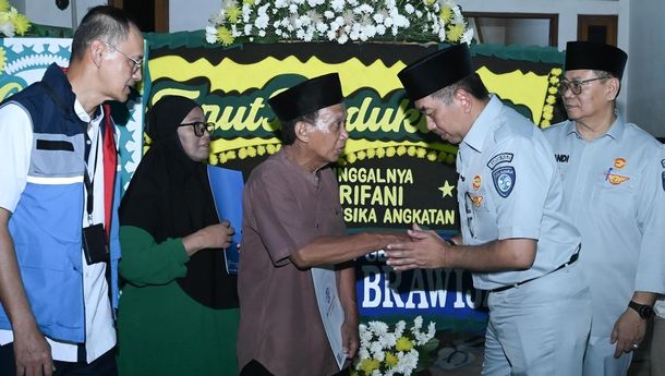 Jasa Raharja Serahkan Santunan ke Ahli Waris Korban Kecelakaan KA di Bekasi