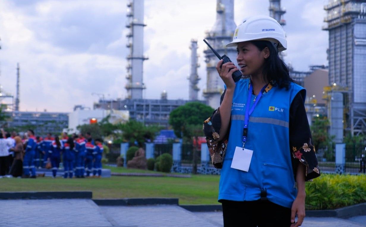 Perempuan PLN Kaltimra Jadi Garda Listrik Andal di Hari Kartini