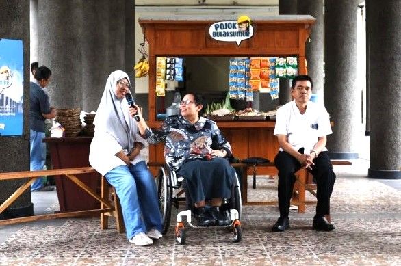 Dosen FEB UGM Raih Penghargaan Internasional U21 Award