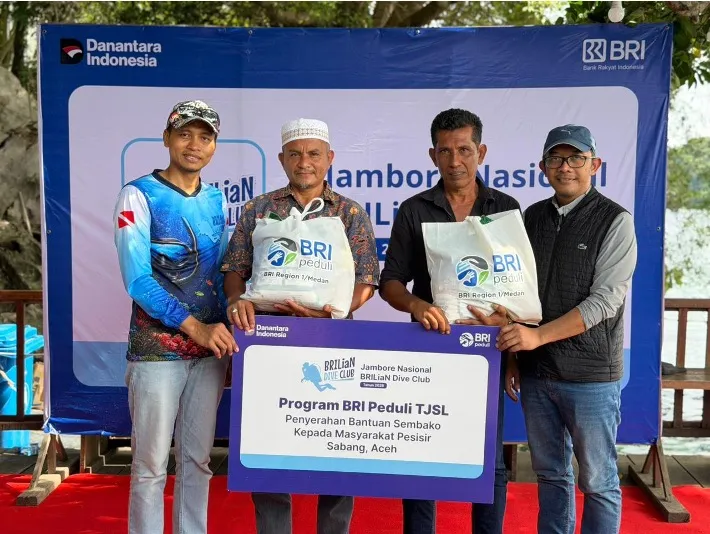 Pulihkan Ekosistem, Pekerja BRI Lakukan Transplantasi Terumbu Karang di Aceh