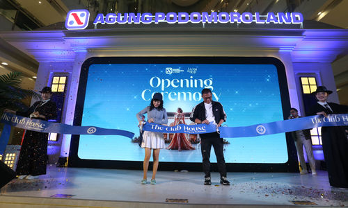 Pameran Club House - Panji 1.JPG
