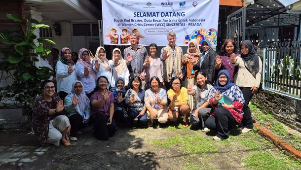 Duta Besar Australia Kunjungi  PERMAMPU-PESADA di Medan