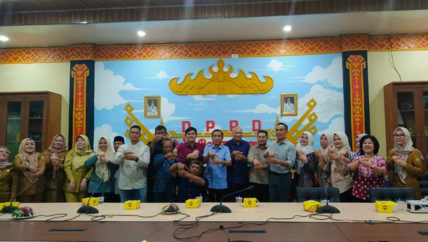 Satunama bersama OPD Serahkan Policy Brief Disabilitas ke DPRD