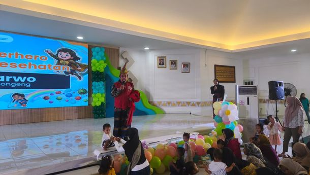 Jarwo Songha Meriahkan Gelaran “Kejar Imunisasi” di Pesawaran