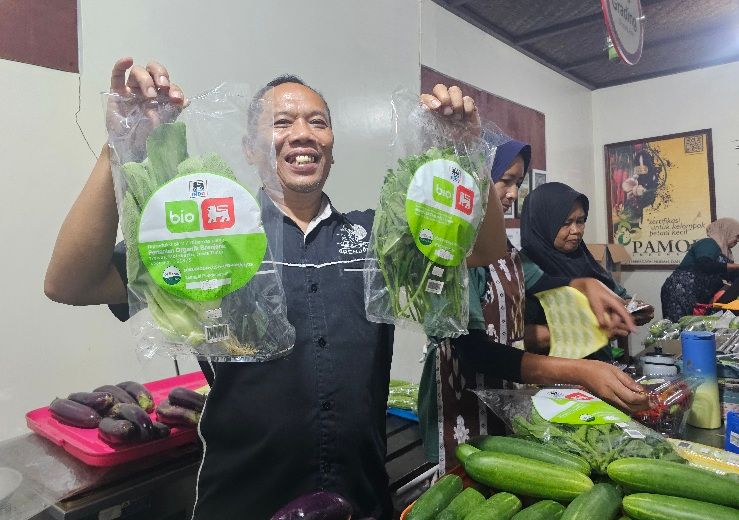 Petani Brenjonk di Mojokerto Buktikan Tanah Bisa Simpan Air Lebih Lama