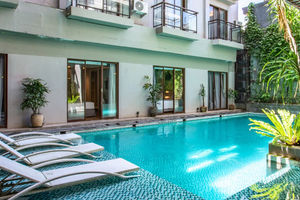 Seminyak vs Canggu Mana yang Lebih Cocok untuk Liburanmu.jpg