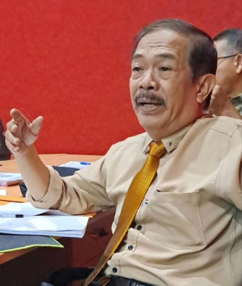 Mahyudin Damis.