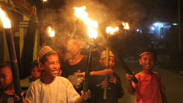 Tradisi Iduladha yang Unik di Berbagai Negara: Pawai Jalanan atau Takbiran di Indonesia